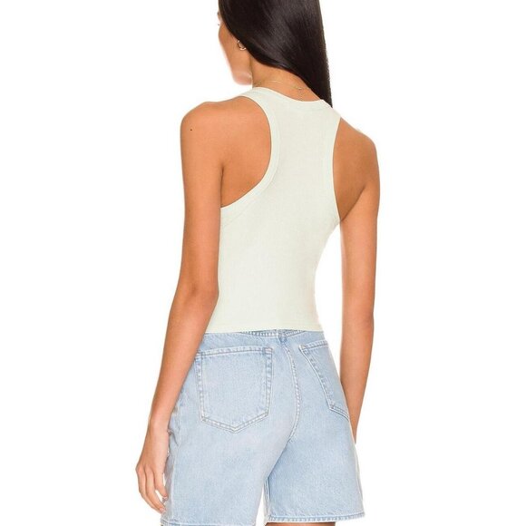 revolve keylime green basic tank🍈🪐✨ - Picture 5 of 7